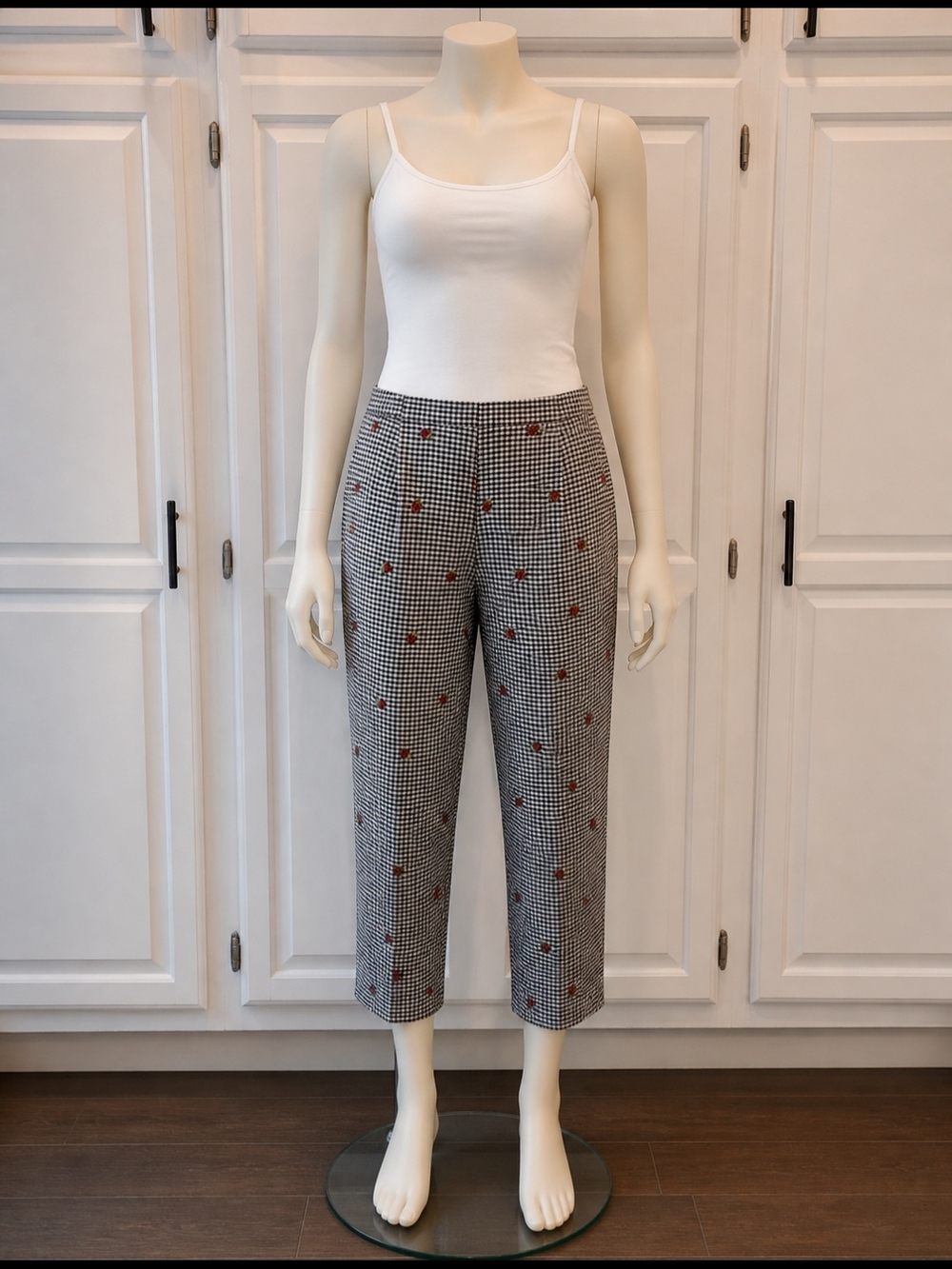 Peter Martin Cropped Pants Black/White w/Red Embroidered Strawberries